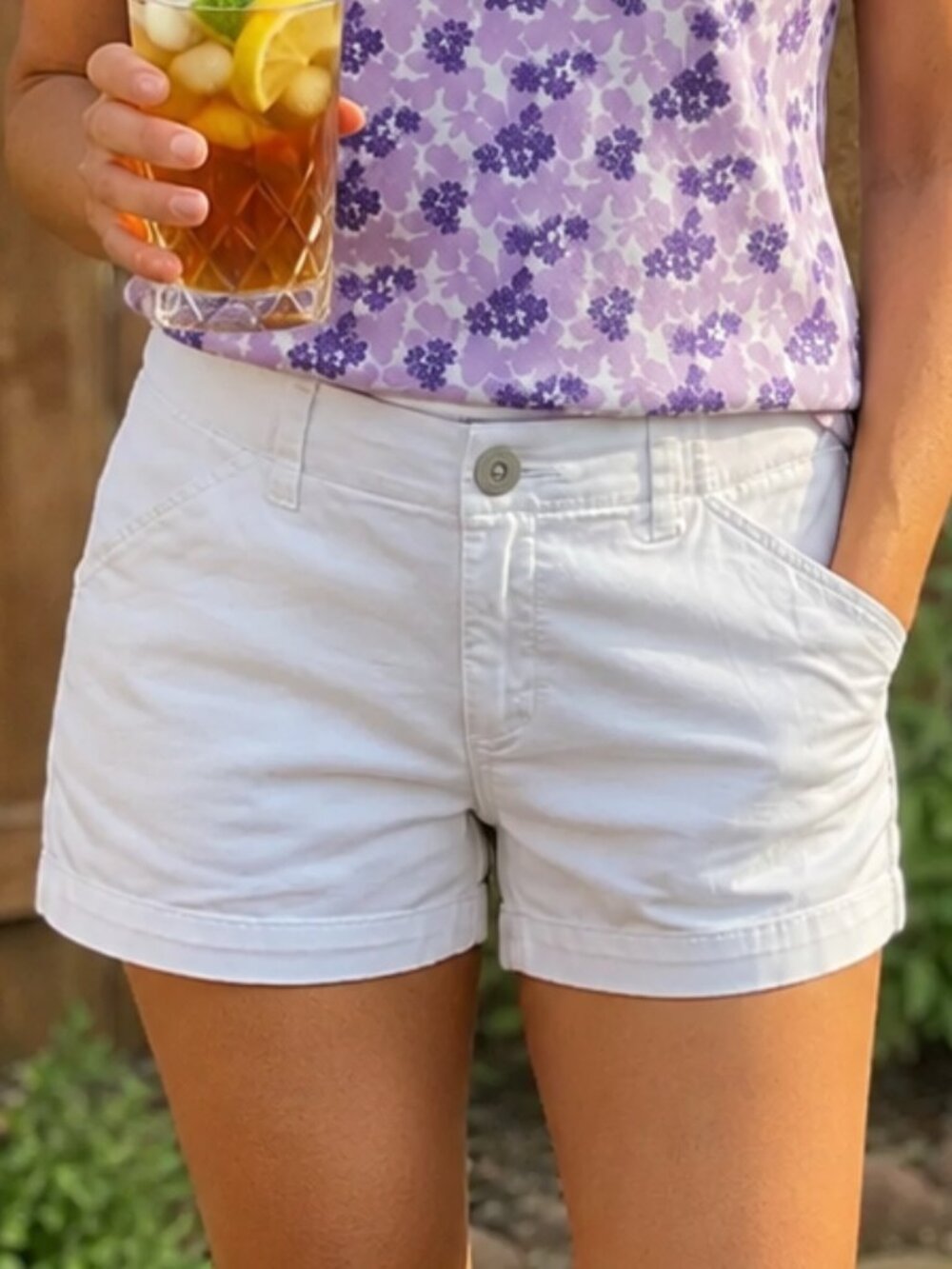 New Sz 8 Medium Women's White Shorts by Lee w/ Tags Summer Apparel